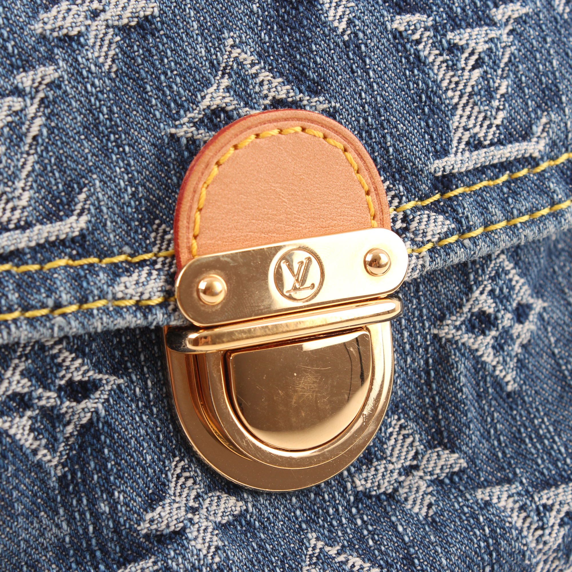 Louis Vuitton saca una versión en piel Empreinte del bolso NéoNoé