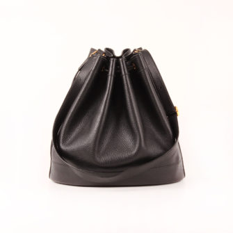 Front image of hermès market bucket bag togo black