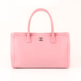 Front image from chanel bag cerf tote pink